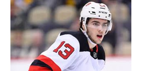 Hischier underskrev en kontrakt med New Jersey Devils